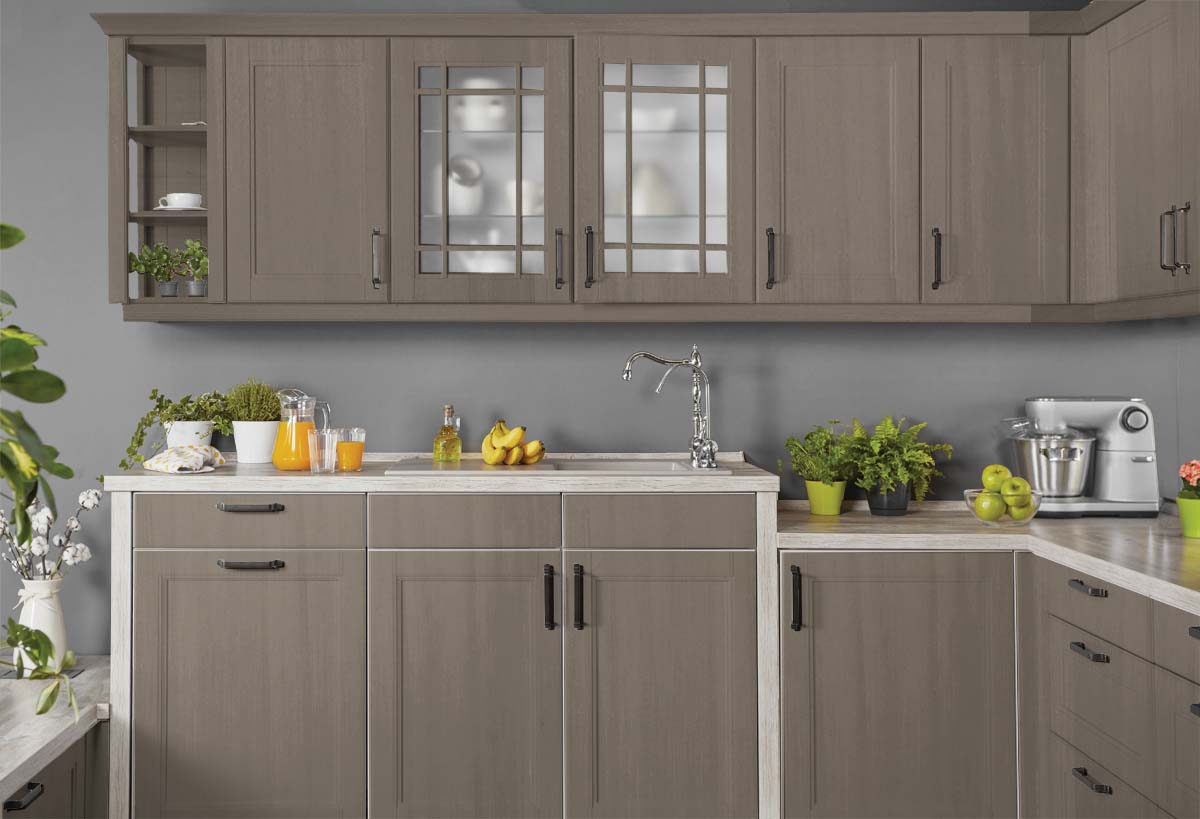 Retique It Multi-purpose Smooth Finish Kit in Harbor Gray for wood and exterior cabinets, featuring a sleek, smooth finish.