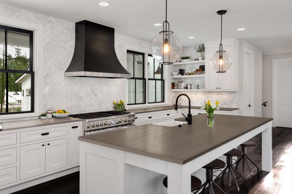 Retique It multi-purpose Smooth Finish Kit in Harbor Gray for interior wood surfaces, featuring a large top coat applicator for countertops.