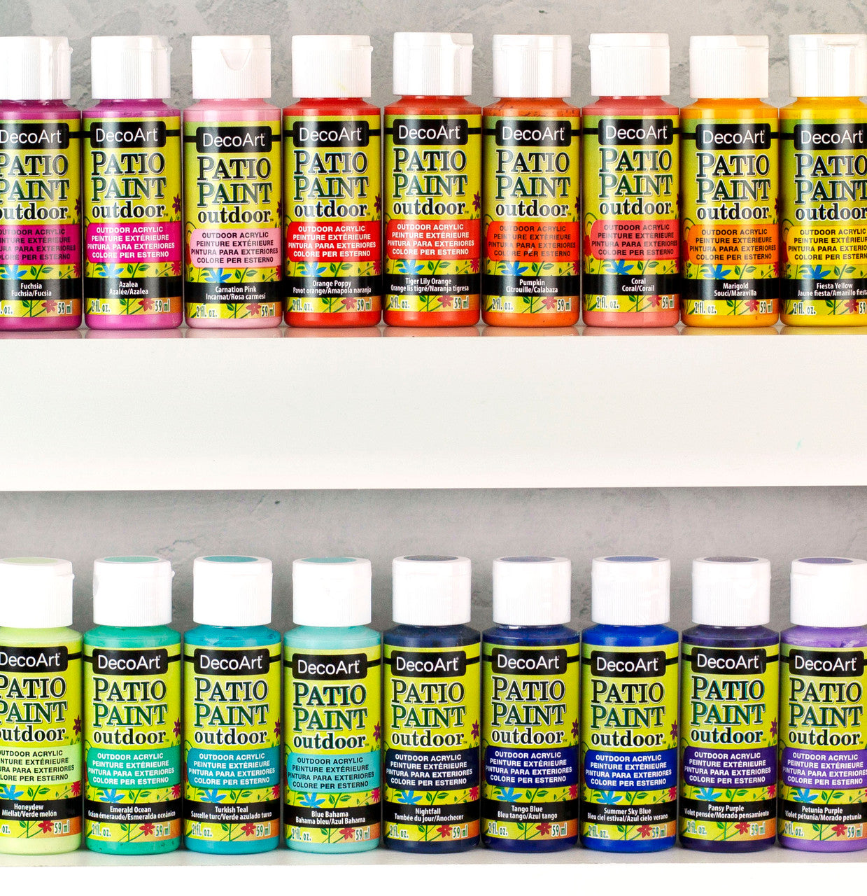 DecoArt Vintage Rose outdoor acrylic patio paint in a 2 oz bottle, ideal for outdoor furniture and surfaces.